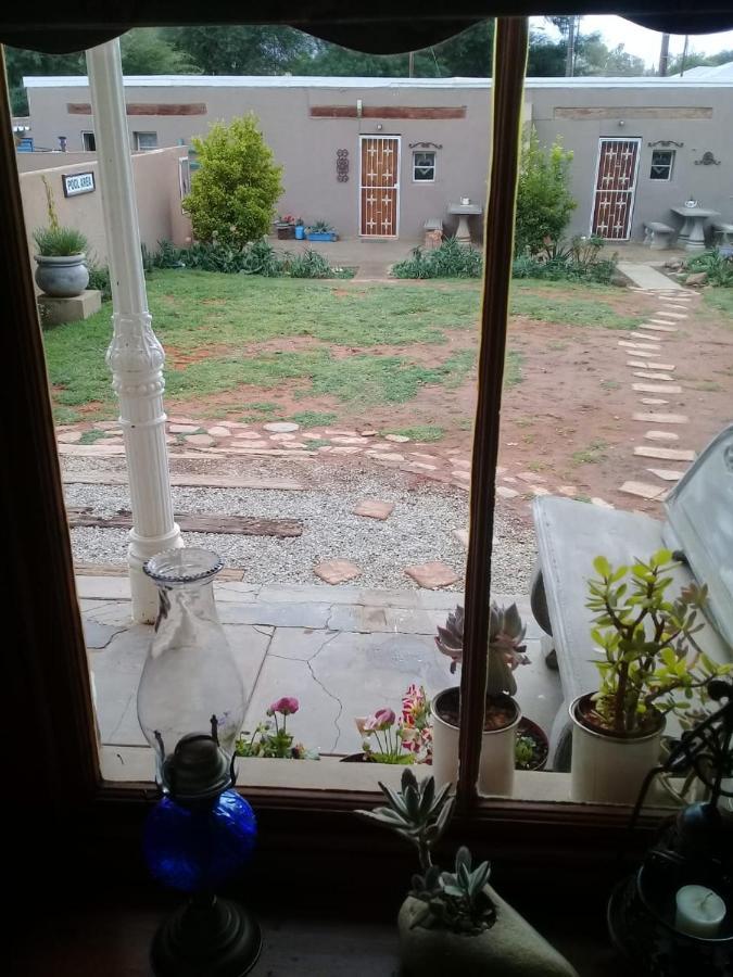 Carmel Villa B&B Or Self-Catering Calvinia 외부 사진